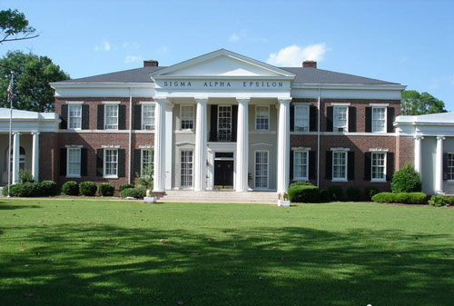 北卡羅來(lái)納大學(xué)教堂山分校The University of North Carolina at Chapel Hill